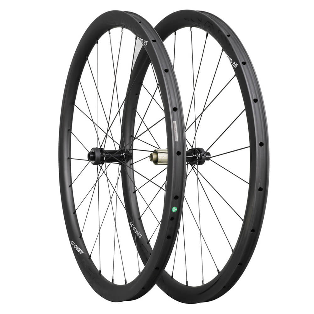 AERO 35 Disc VS